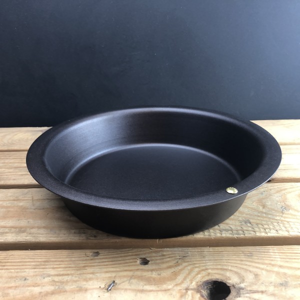 10" Spun Iron Deep Pie Dish