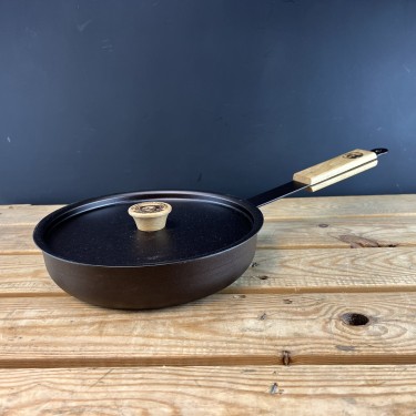 9" (23cm) Spun Iron Chef's Sauté pan