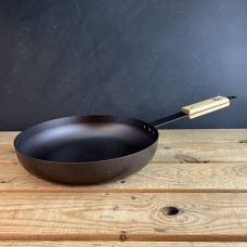 11" (28cm) Spun Iron Chef's pan FREE DELIVERY TO CANADA