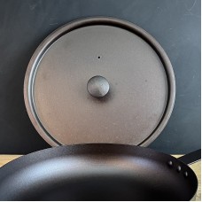 11" (28cm) Pan lid with cast iron knob for oven safe Chef's pans 
