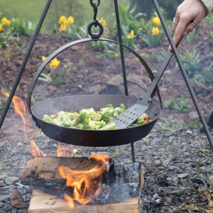 Outdoor pot & pans: glamping pans, crochta hanging pans, peels & tools