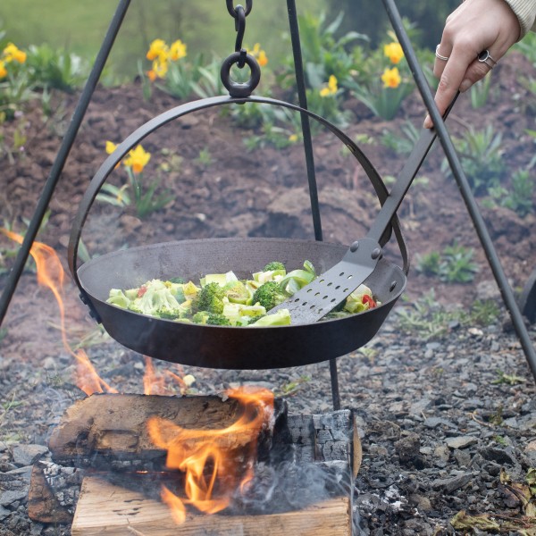 12" (30cm) Crochta Pan