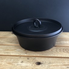 Dutch Oven with hot coals lid FREE DELIVERY TO USA