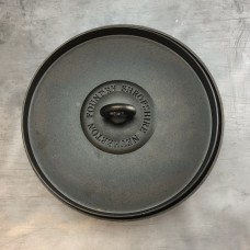 Hot coals lid for Dutch oven