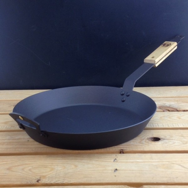 12" (30cm) Spun Iron Frying Pan with front handle