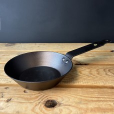 Poêle à crêpes en « Fer noir repoussé » - ⌀ 28,5 cm - Netherton Foundry