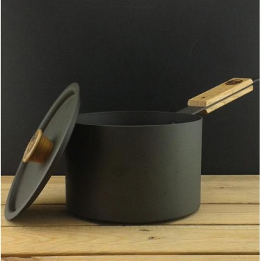 7" spun iron saucepan & lid