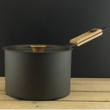 8" spun iron saucepan & lid