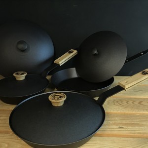 Sauté Pans; Spun iron deep frying pans with lids