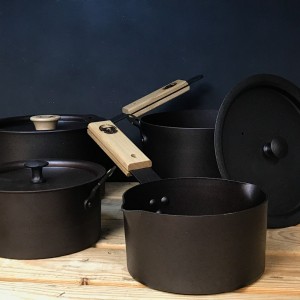 Saucepans and Stockpots: Spun Iron