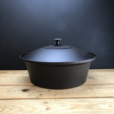 Spun iron deep oven casserole