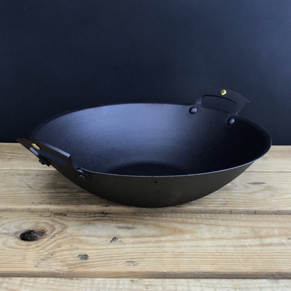 11" (28cm) Spun iron prospector wok