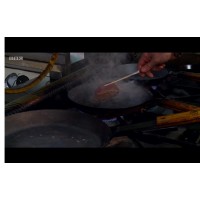 Did you see Chef Chris Burt on TV using our pans ?